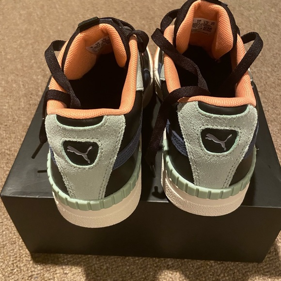 Puma multi colored sneaker - Picture 5 of 5